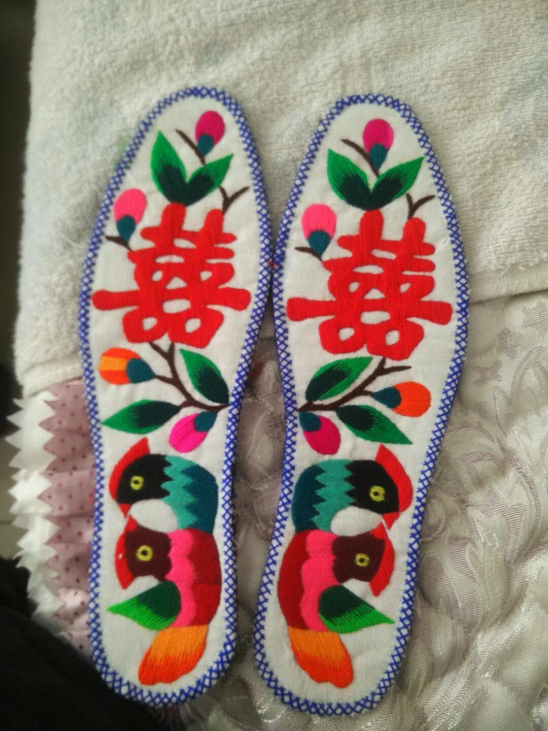 民俗工艺鞋垫,甘肃庆阳刺绣鞋垫视频