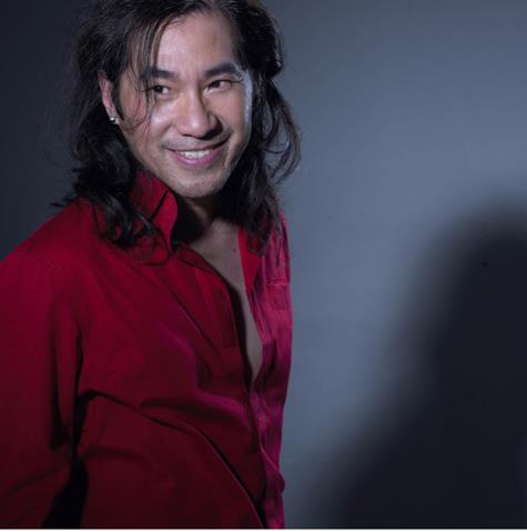 费翔翻唱别人的歌,费翔曾因一首歌爆红