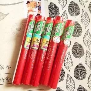 虽然当不成老干部的家属，但“睫毛精”的属性还是可以拥有哒！