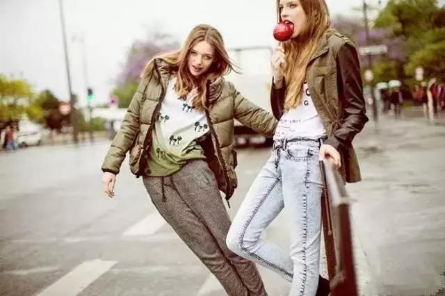 三个闺蜜拍照的最美姿势,40岁三个闺蜜拍照姿势大全