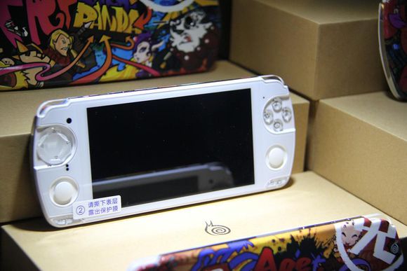 诺基亚n-gageqd手机按键不好用,诺基亚n-gageqd自带游戏吗