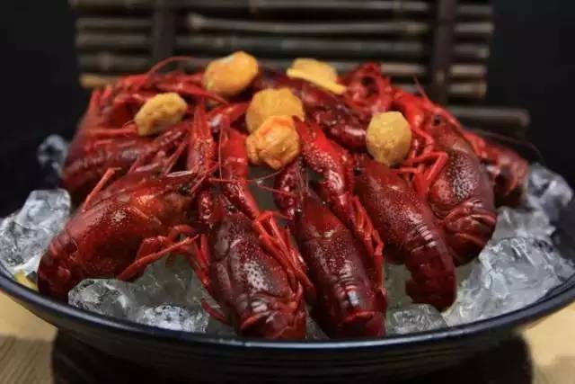 上海有名的网红小龙虾,魔都网红小龙虾