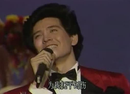费翔翻唱别人的歌,费翔曾因一首歌爆红