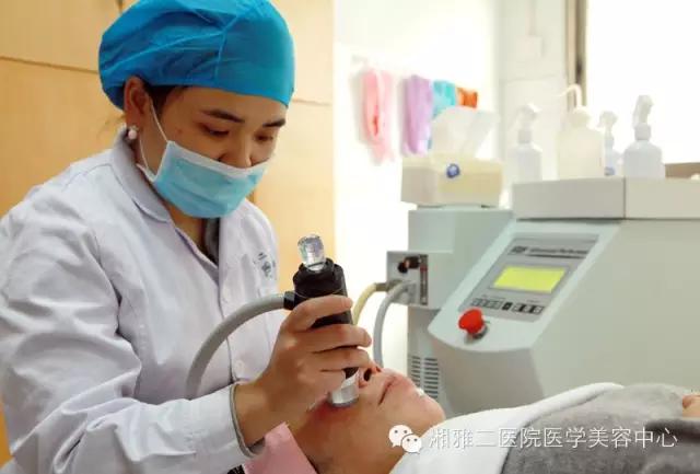 最推荐的皮肤美容项目,现在最火的面部美容项目
