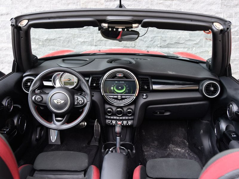 马自达新mx-5敞篷小跑发布,马自达mx-5敞篷版