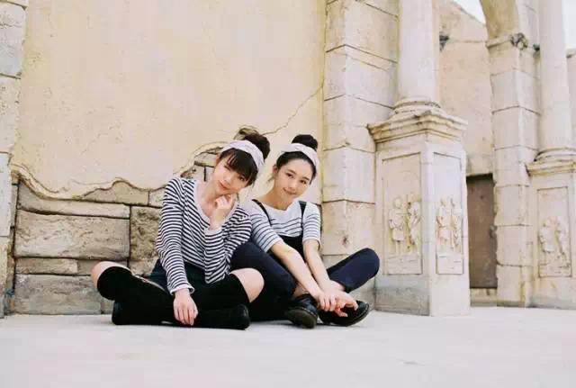 三个闺蜜拍照的最美姿势,40岁三个闺蜜拍照姿势大全