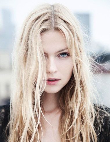 大脸长发刘海怎么剪最好看,长发大脸无刘海扎发