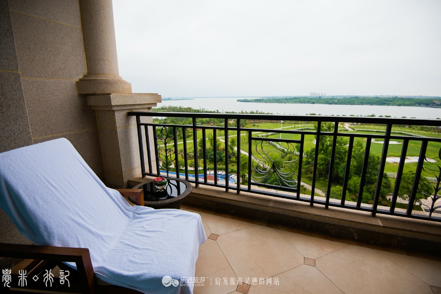 红莲湖畔淄博,红莲湖畔