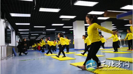 构建特点校园体育活动,小学开展的特点体育项目