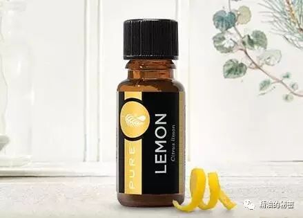 这四款精油是“女性的小护士”，帮你解决各种身体问题！