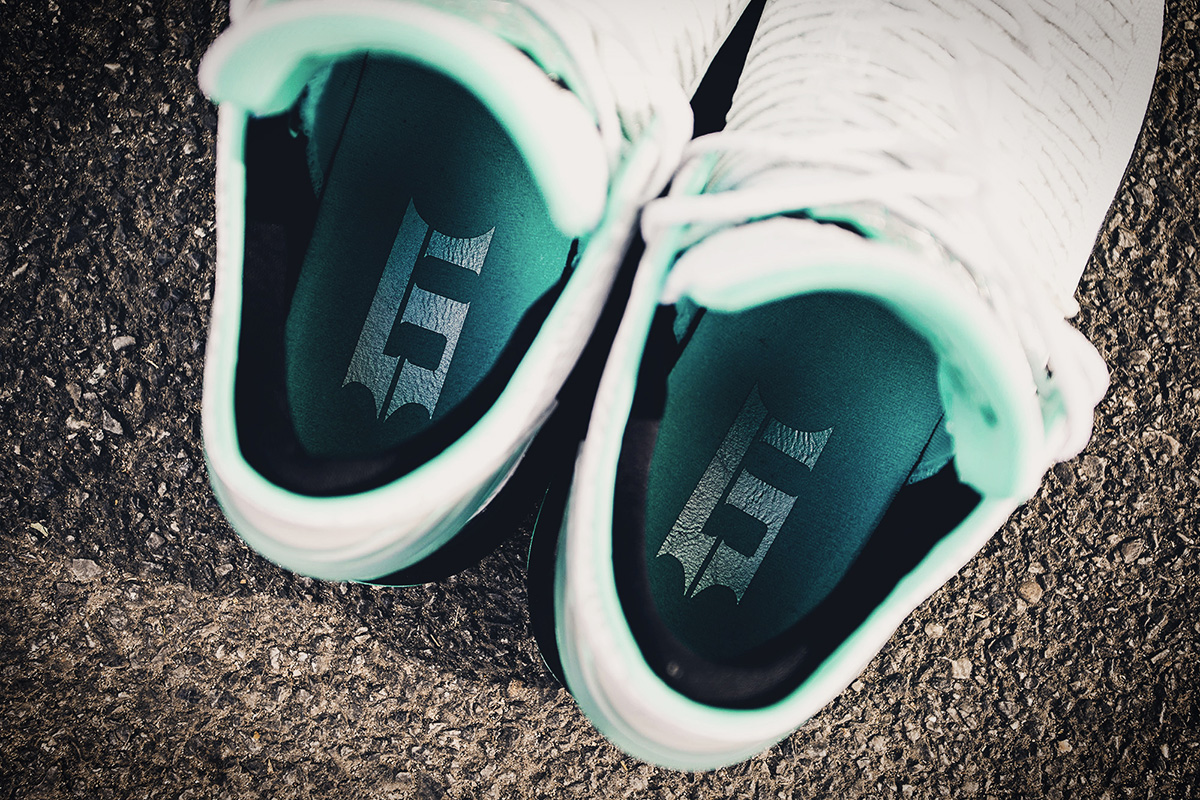 开箱上脚耐克篮球鞋,第一双airjordan正代鞋款在中国