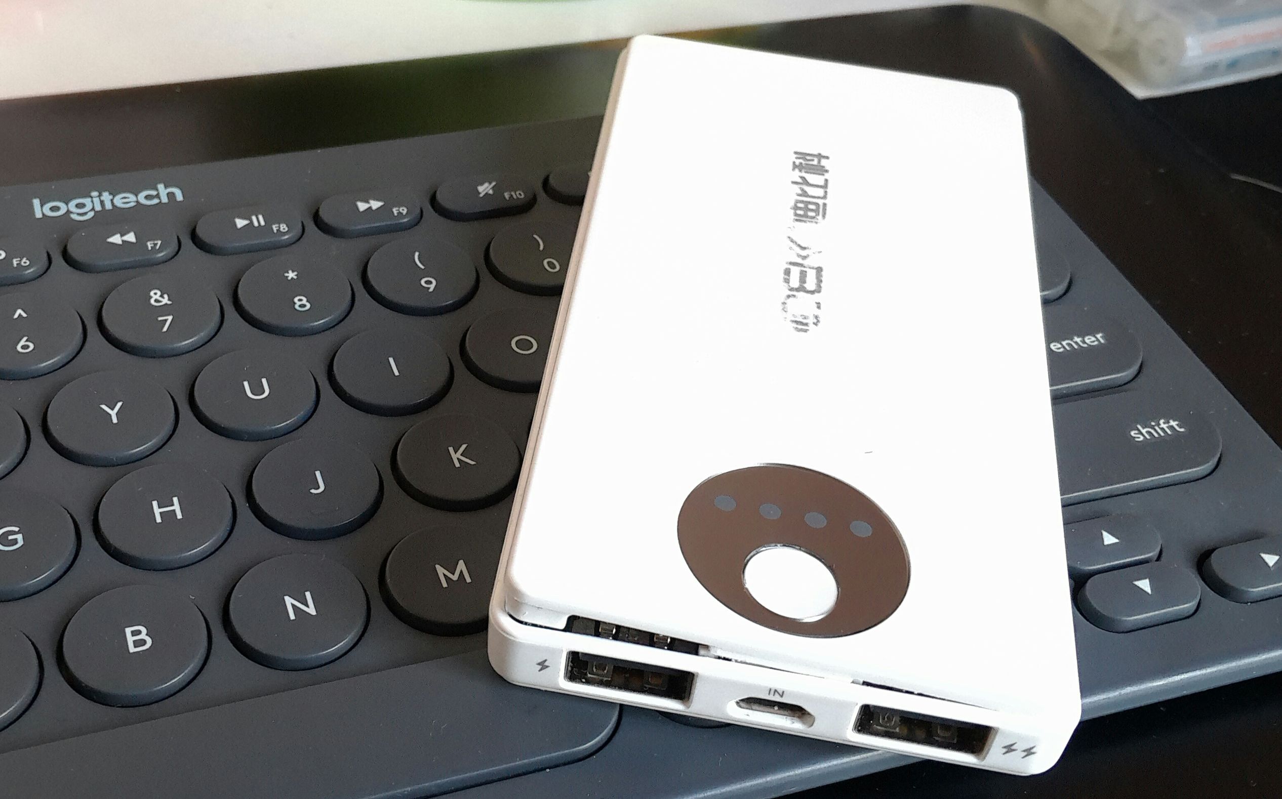 迷你充电宝拆解测评,绿联磁吸充电宝拆解