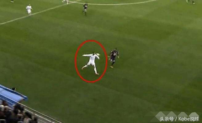 c罗停球后连续踩单车然后射门,皇马齐达内c罗胸部停球凌空破门