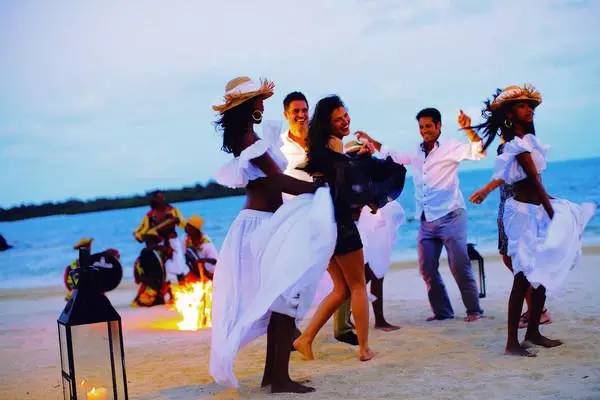 伊甸园免签景点在哪个城市,伊甸园免签的景点在哪里