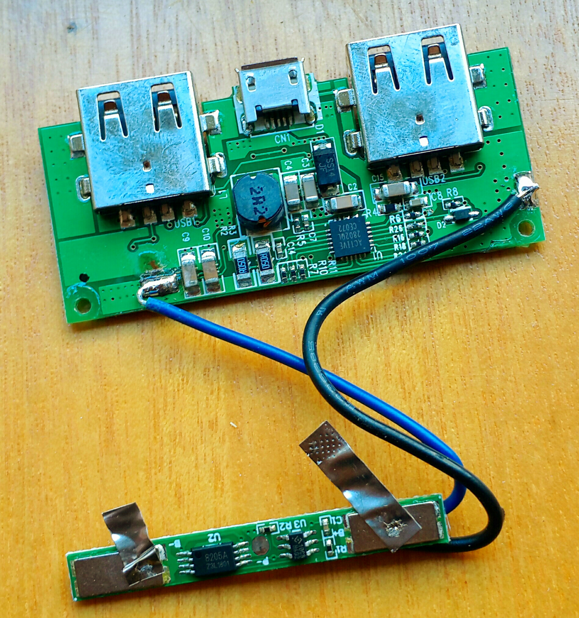 迷你充电宝拆解测评,绿联磁吸充电宝拆解