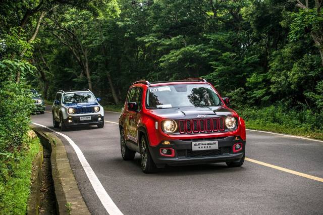 jeep新款自由侠发布,新款jeep自由侠新官图