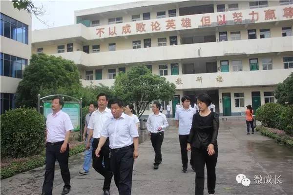 校园今天是个好日子,校园的今天