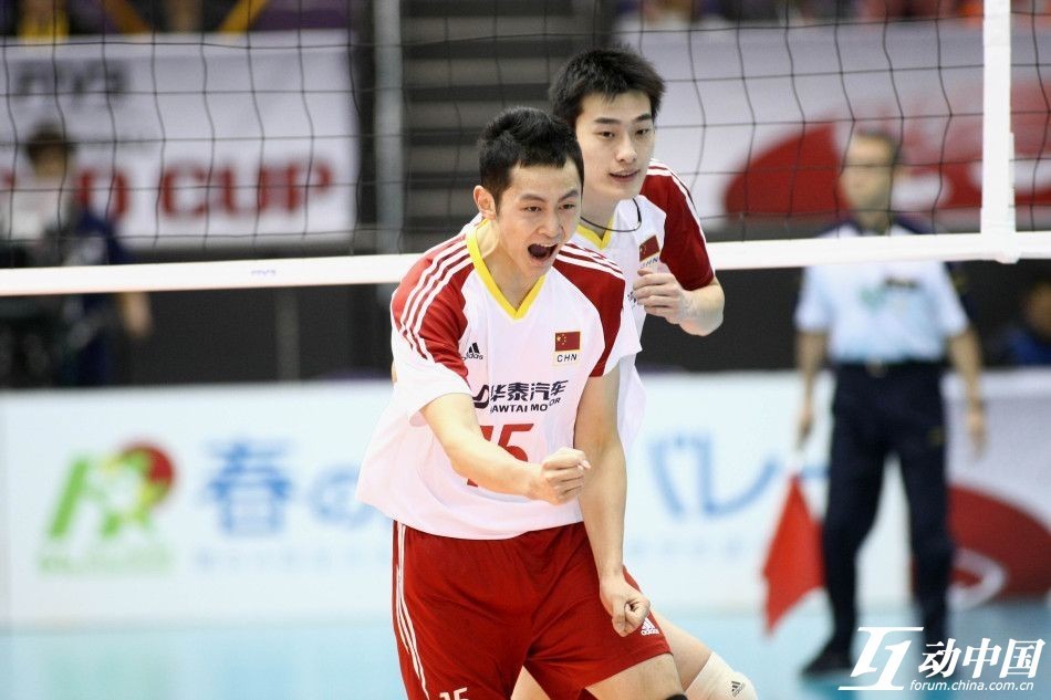 踢球的都是男模？男排队员表示不服！