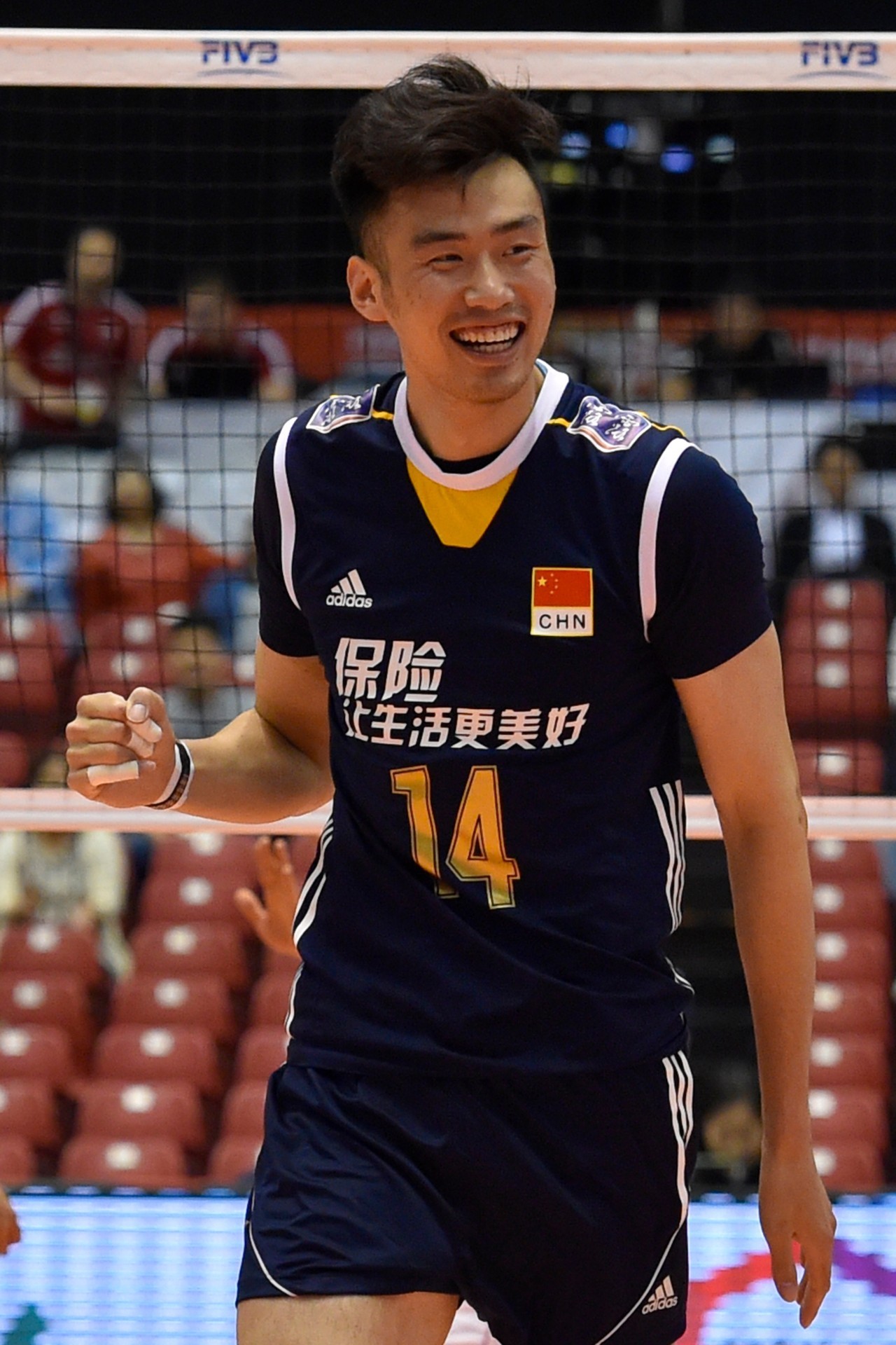 踢球的都是男模？男排队员表示不服！