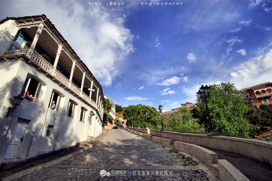 这个只有1/3个广东省大小的国家，好