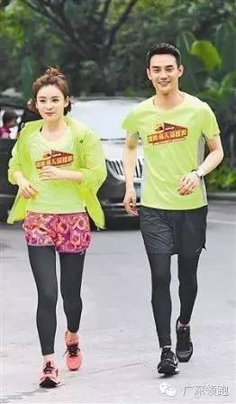 男神王凯：饭前健身房，饭后楼下慢跑衣架子是这样练成的