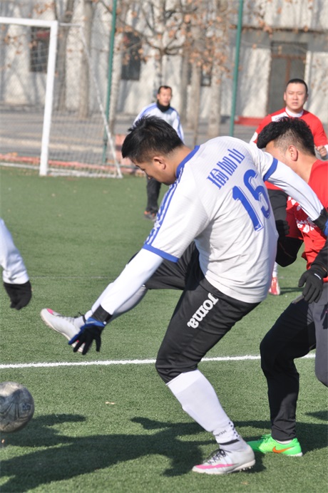 瑜伽山·精英足球队出征索福德华北区比赛首场遗憾告负