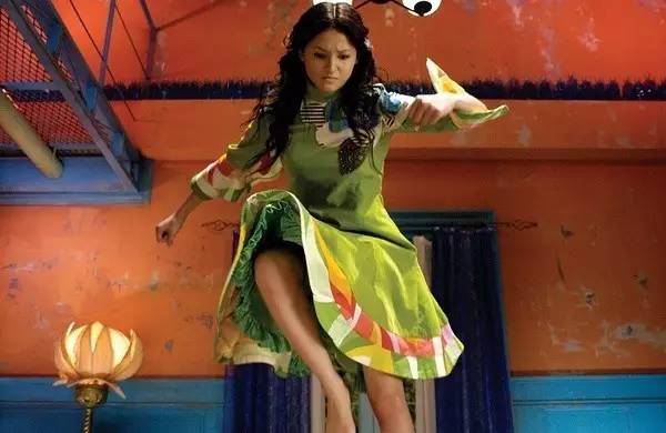 爱丽丝梦游仙境唯美景色,爱丽丝梦游仙境超美场景