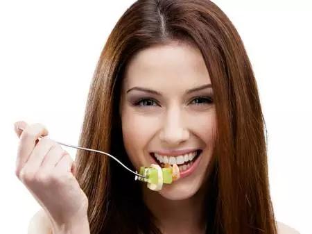 孕期半夜老是饿醒正常吗,孕期饿了吃什么充饥