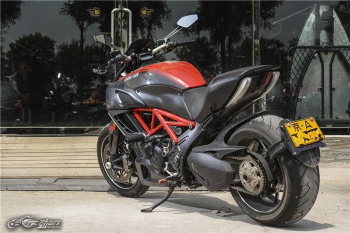 2019款杜卡迪大魔鬼diavel,2021款杜卡迪diavel评测