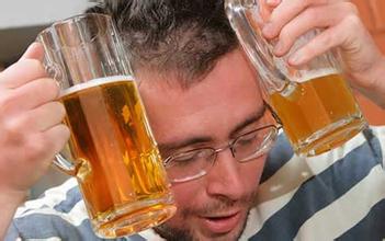 喝酒的8大危害9大误区,喝酒最危险的三种方法