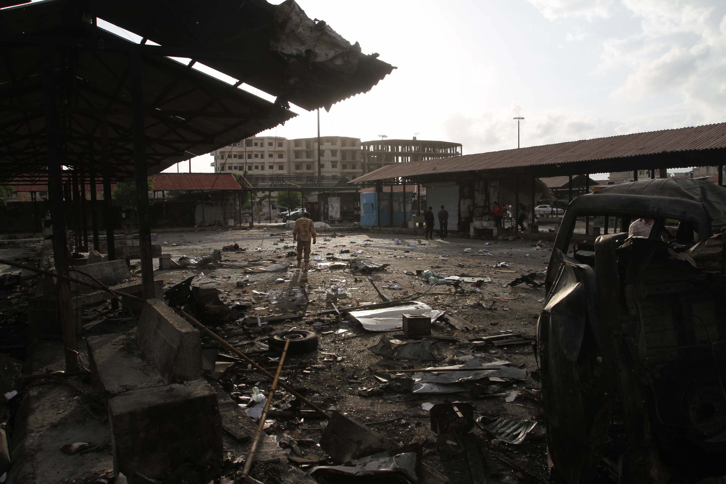 中国记者采访恐怖策划视频,中国记者叙利亚现场直播