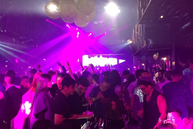 杭州酒吧玩乐热门榜,酒吧100个趣味游戏