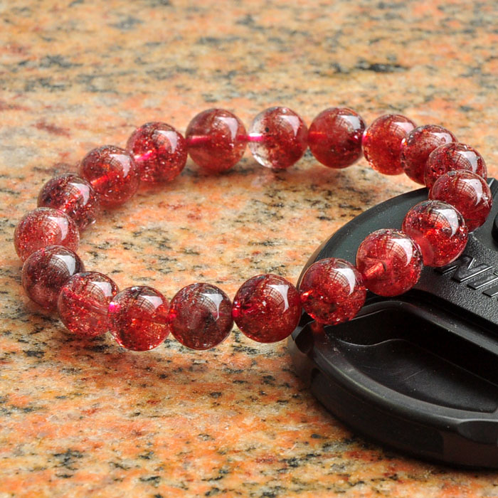 春末夏初，草莓之嫣红，水晶之媚生——草莓晶