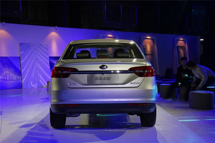 天津一汽骏派a50拆解,天津一汽a50骏派