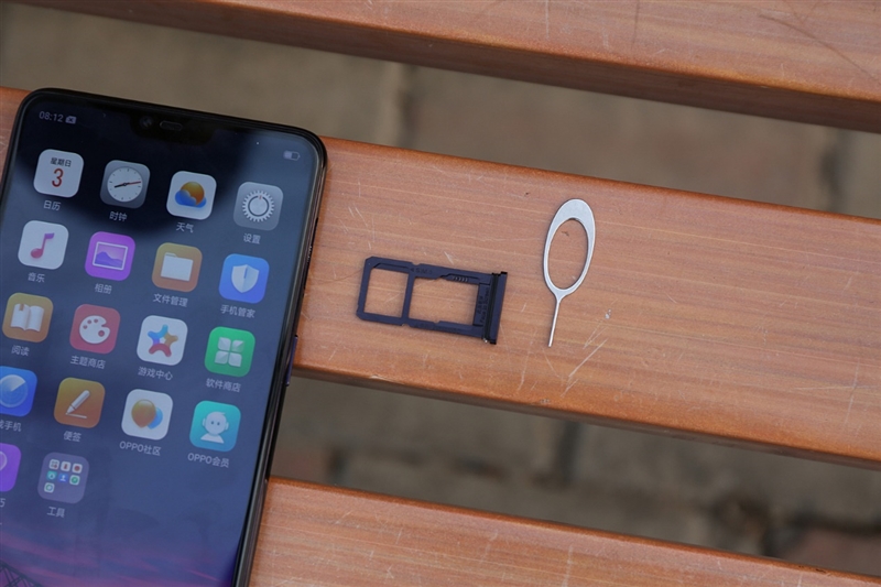最超值的异形全面屏！OPPOR15评测：全系6+128