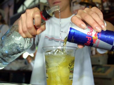 喝酒的8大危害9大误区,喝酒最危险的三种方法