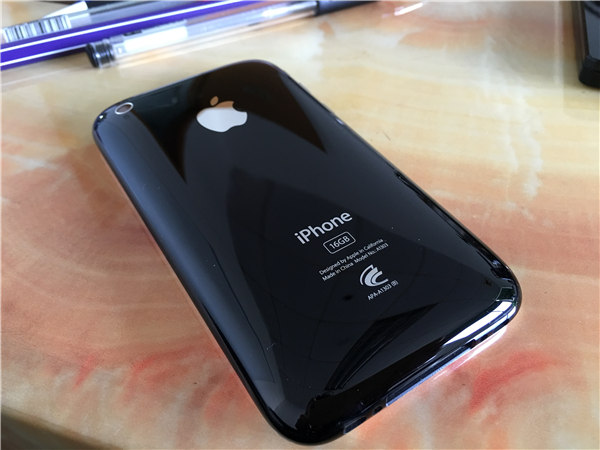 一部iphone的价格可以买到什么,39块9一台苹果iphone你们敢买吗