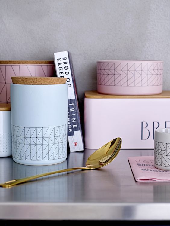 喜欢Bloomingville这套花漾粉家居吗？