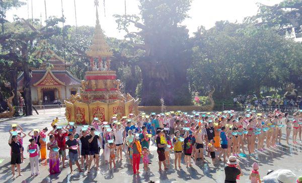 锦绣中华泼水节，一不小心踏遍了整个中国