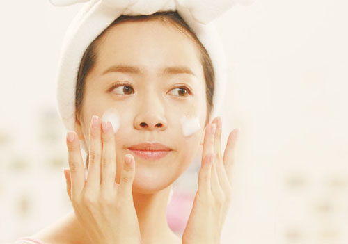 白芍白术白茯苓白芷美白面膜,白芍白芷白茯苓能美白么