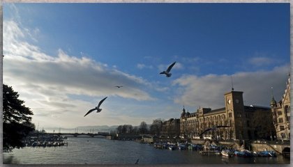 他是法西斯创始人，多次背叛希特勒却受到希特勒一生的拥护