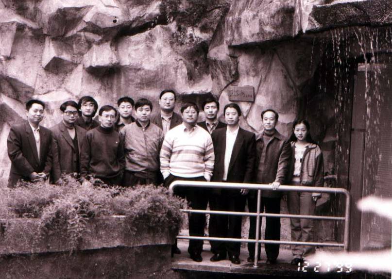 智纲智库创始人王志纲图片,智纲智库创始人王志钢怎么买课