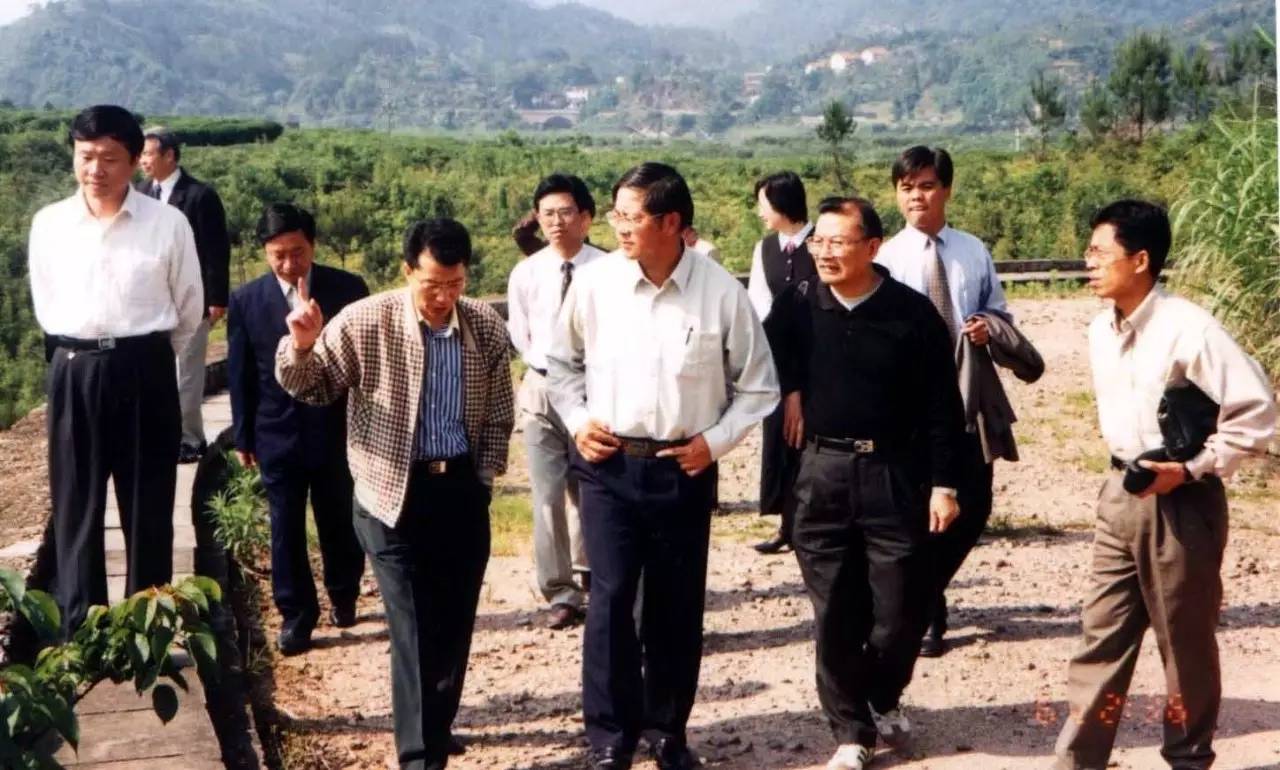 智纲智库创始人王志纲图片,智纲智库创始人王志钢怎么买课