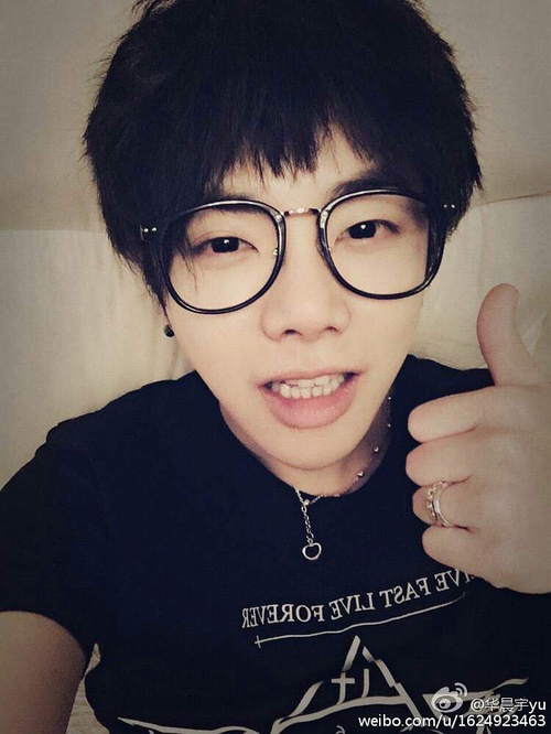 杨紫华晨宇的关系,杨紫评价华晨宇