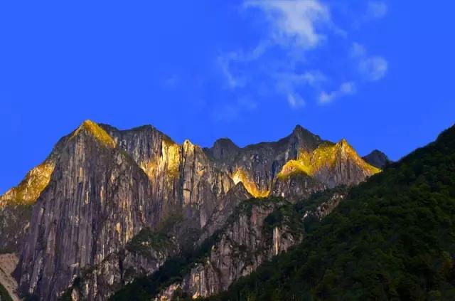燕子沟有哪些好玩的地方,燕子沟云海风景