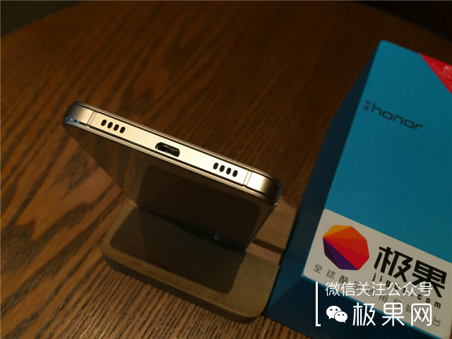 光荣7i手机深度体验,光荣7i全面屏