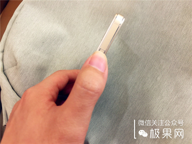 光荣7i手机深度体验,光荣7i全面屏