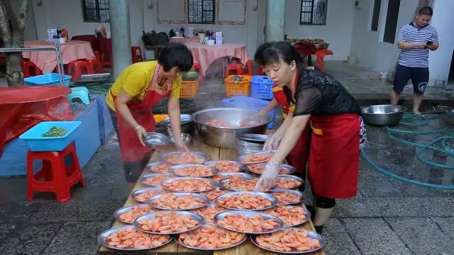广东卫视出品的纪录片好评不断，再获三个国家级嘉奖！