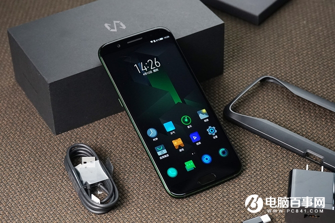 黑鲨5和黑鲨4s对比测评,黑鲨游戏手机最值得入手的一款