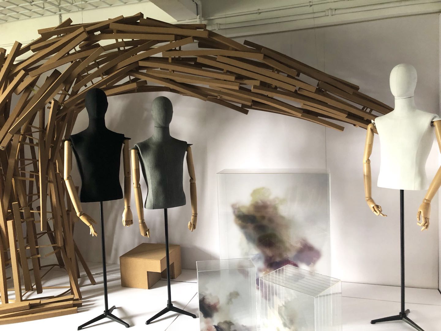 zara和hm比较,zara和hm对比